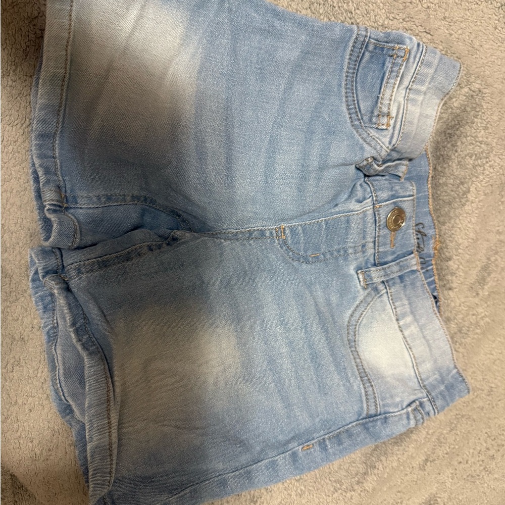 Vigoss Blue Jean Shorts with Distressed Hem and Relaxed Fit